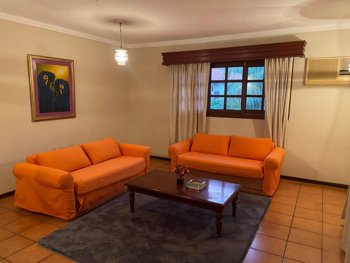 El Pantanal Hotel & Resort Puerto Quijarro  外观 照片